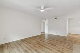 8109 Skillman St, Dallas, TX 75231 - Photo 8