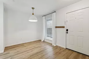 8109 Skillman St, Dallas, TX 75231 - Photo 12