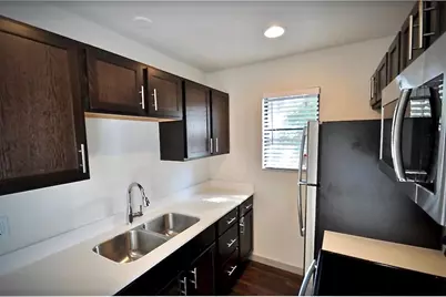 2806 Reagan Street #209, Dallas, TX 75219 - Photo 8