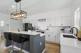 5114 Stoneridge Dr, Granbury, TX 76048 - Photo 4