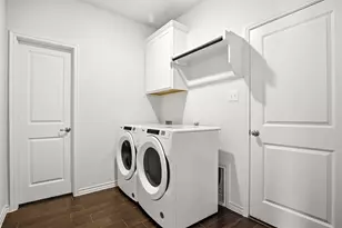 10313 Fountain Gate St, Aubrey, TX 76227 - Photo 18