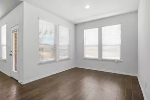 10313 Fountain Gate St, Aubrey, TX 76227 - Photo 8