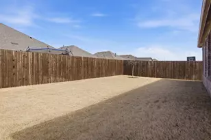 10313 Fountain Gate St, Aubrey, TX 76227 - Photo 20