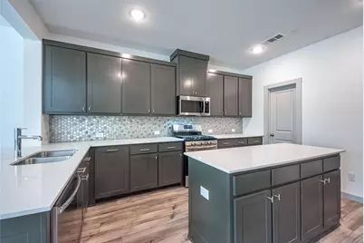 692 Vista Oaks Road, Lewisville, TX 75067 - Photo 12