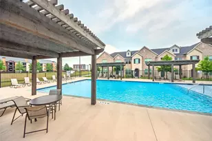 692 Vista Oaks Rd, Lewisville, TX 75067 - Photo 4