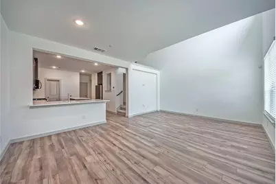 692 Vista Oaks Road, Lewisville, TX 75067 - Photo 8