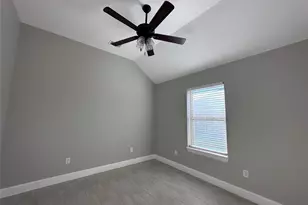 3339 White Horse Dr, Granbury, TX 76049 - Photo 14