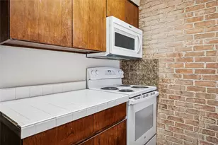 13416 Blossomheath Ln, Dallas, TX 75240 - Photo 8