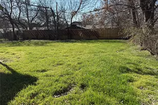 1208 Neptune Dr, Cedar Hill, TX 75104 - Photo 2