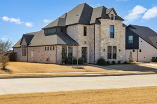 7104 Prairie Ridge Rd, Argyle, TX 76226 - Photo 2