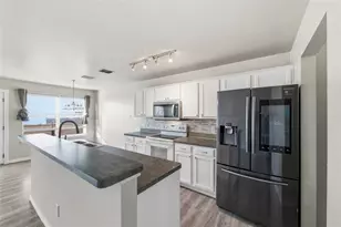 2316 Kingsway Dr, Arlington, TX 76012 - Photo 6