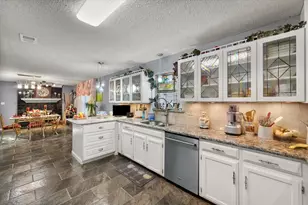 2612 W Collin St, Corsicana, TX 75110 - Photo 4