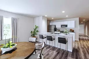 401 Bluebonnet Cir, Chandler, TX 75758 - Photo 2