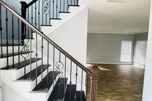 3035 Parkline Trail, Grand Prairie, TX 75052 - Photo 4