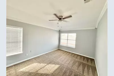 3035 Parkline Trail, Grand Prairie, TX 75052 - Photo 6