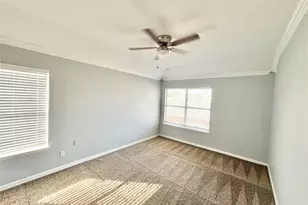 3035 Parkline Trail, Grand Prairie, TX 75052 - Photo 6