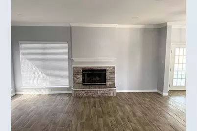 3035 Parkline Trail, Grand Prairie, TX 75052 - Photo 2