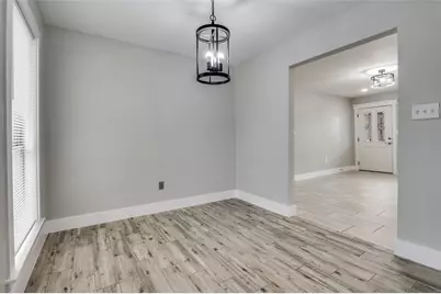 1326 Johns Avenue, Lancaster, TX 75134 - Photo 6