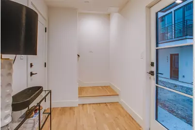 7207 Gaston Avenue #1006, Dallas, TX 75206 - Photo 2