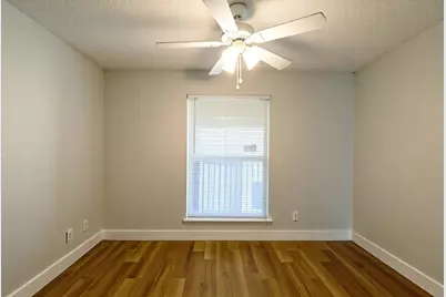 5522 Boca Raton Boulevard #404, Fort Worth, TX 76112 - Photo 12