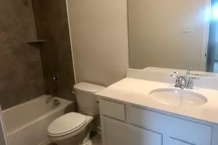 2456 Klamath Dr, Lewisville, TX 75056 - Photo 10