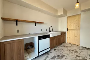 7830 Meadow Park Dr, Dallas, TX 75230 - Photo 10