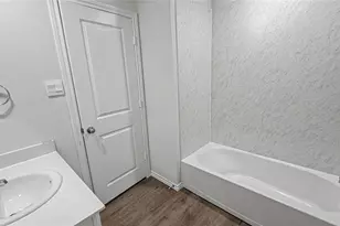 3405 Tomahawk Dr, Sherman, TX 75090 - Photo 8