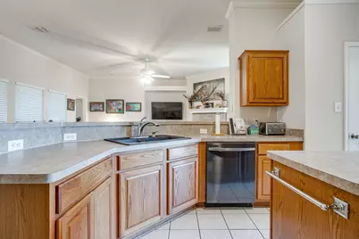 3004 Stroll Drive, Granbury, TX 76049 - Photo 20