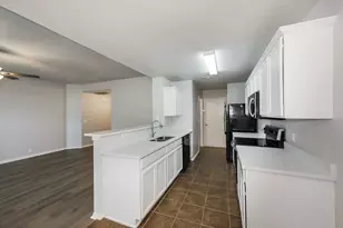 317 Oakhurst Dr, Seagoville, TX 75159 - Photo 6