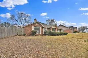 1036 Twin Falls Dr, DeSoto, TX 75115 - Photo 26