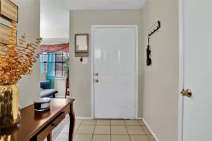 1036 Twin Falls Dr, DeSoto, TX 75115 - Photo 2