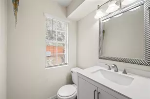 438 Moonlight Way, Irving, TX 75063 - Photo 12