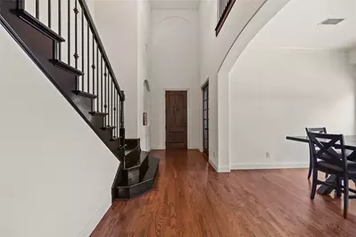 12114 Jackson Creek Drive, Dallas, TX 75243 - Photo 4