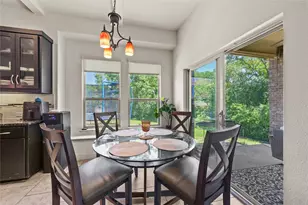 12114 Jackson Creek Dr, Dallas, TX 75243 - Photo 10