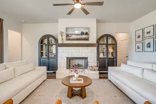 445 Guadalupe Ln, Springtown, TX 76082 - Photo 12