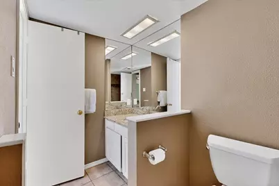 6437 Cedar Hollow Drive, Dallas, TX 75248 - Photo 20
