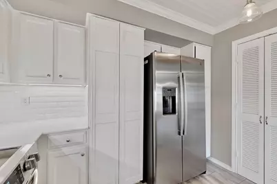 6437 Cedar Hollow Drive, Dallas, TX 75248 - Photo 14