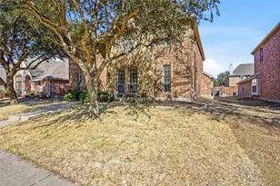 13826 Salmon Dr, Frisco, TX 75035 - Photo 2