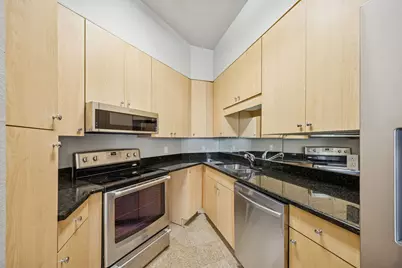 3225 Turtle Creek Boulevard #805, Dallas, TX 75219 - Photo 10