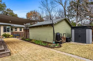 1318 Glenfield Ave, Dallas, TX 75224 - Photo 16