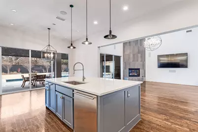 6921 Valley View Lane, Dallas, TX 75240 - Photo 12