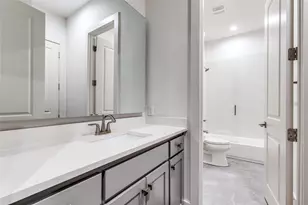 6921 Valley View Ln, Dallas, TX 75240 - Photo 26