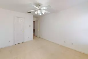 1020 Thorncliff Tr, Irving, TX 75063 - Photo 20