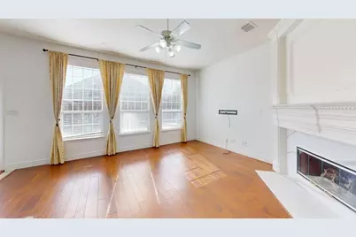 1020 Thorncliff Trail, Irving, TX 75063 - Photo 6