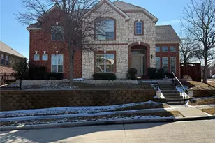 1020 Thorncliff Tr, Irving, TX 75063 - Photo 1