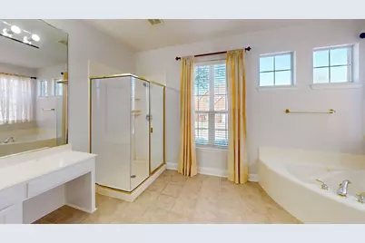 1020 Thorncliff Trail, Irving, TX 75063 - Photo 24