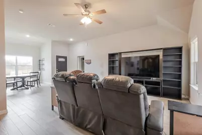 2400 San Gabriel Drive, Granbury, TX 76048 - Photo 6