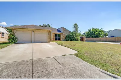 4429 Amherst Lane, Grand Prairie, TX 75052 - Photo 1