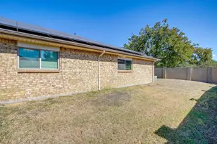 4429 Amherst Ln, Grand Prairie, TX 75052 - Photo 36