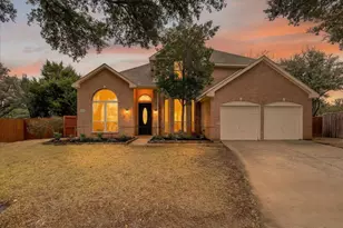 1124 Sugarberry Ln, Flower Mound, TX 75028 - Photo 2